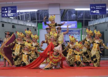 Santhi Budaya Wakil Bali dalam Festival Seni Internasional Pesta Gendang Nusantara