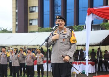 Kapolda Riau Irjen Pol. Mohammad Iqbal Pimpin Tradisi Pembaretan Bintara Remaja Angkatan 49 dan 50