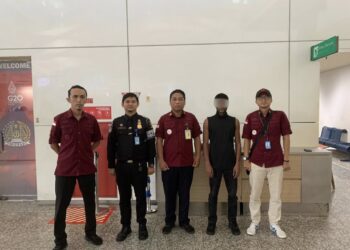 Masuk RI Secara Ilegal Rudenim Denpasar Deportasi Pelintas Warga Pakistan