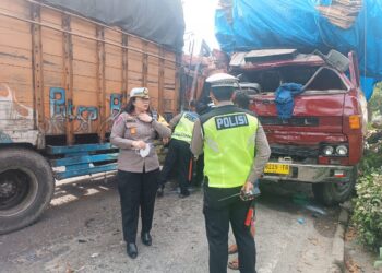 Kasat Lantas Polres Pematangsiantar Pimpin Cek TKP Laka Lantas