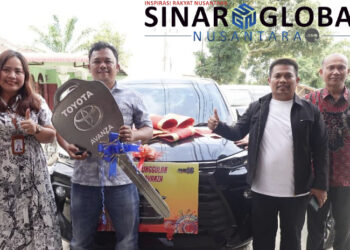 Seperti Mimpi!!3 Tahun Menabung di BPR NBP 6 Tanah Jawa,Petani di Simalungun Dapat Mobil Toyota Avanza