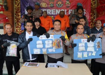 Sat Resnarkoba Polresta Denpasar Amankan Dua Bandar, Sita 4,4 Kg Sabu dan 1.236 Butir Ekstasi