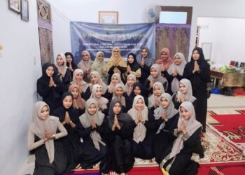 Himpunan Mahasiswa Bimbingan Konseling Uin Ar-Raniry Laksana Berbagi Untuk Anak Yatim