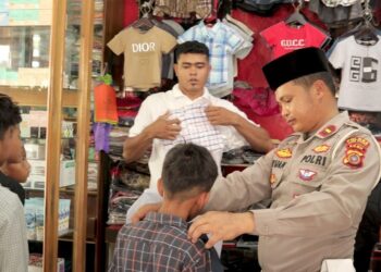 Keunikan Ramadhan,Ipda Irvan Kembali Jemput 24 Anak Yatim Beli Baju Lebaran di Pedalaman Aceh Utara