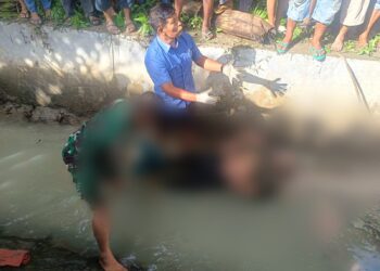 Reaksi Cepat Personel Polres Simalungun Beraksi, Bantu Evakuasi Korban Kecelakaan di Saluran Irigasi Panei Tongah