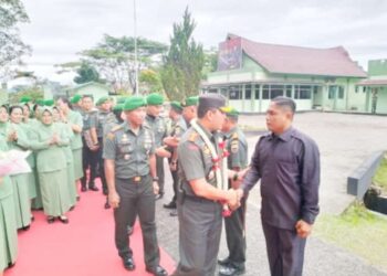 Kapolres Hadiri Kunjungan Kerja Danrem 022/Pantai Timur Kolonel Inf Tagor Rio Pasaribu di Kodim 0207/SML