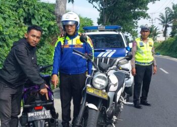 Patroli Hunting System di Simalungun, Kasat Lantas Tindak Pengendara Knalpot Brong