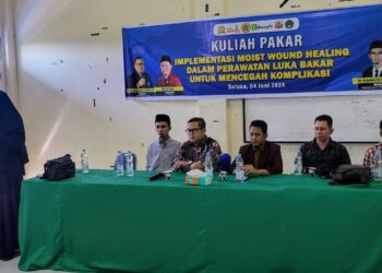 Presiden InWCCA dan Ketua PPNI Bireuen Isi Kuliah Pakar Fikes UMMAH