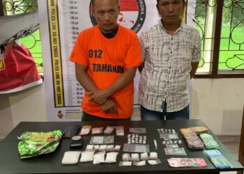 Kapolsek Perdagangan Grebek Pesta Narkoba, Tujuh Orang Diamankan, Ada Sabu 293,59 Gram
