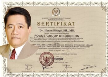 Mahkamah Pancasila Oleh Dr. HENRY SINAGA, S.H., Sp.N., M.KN. Notaris Kota Pematang Siantar