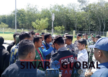 PW HIMMAH Sumut Bersama KNPI Unjuk Rasa Dugaan Kecurangan PT INL,Aksi Lanjutan KEK Sei Mangkei Akan Dibanjiri Lautan Pemuda