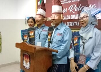 Pasangan Haji Anton Saragih Bersama Benny Sinaga Resmi Mendaftarkan Diri di KPU Simalungun”Jika Diberikan Kesempatan Kami Kan Berbuat Yang Terbaik”