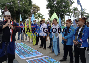Hak Pemuda Simalungun Dirampas, Kerja Harus Bayar 10 Hingga 20 Juta, KNPI Bersama Mahasiswa dan KSPSI Demo Jilid 3 di Sei Mangkei, Situasi Hampir Caus