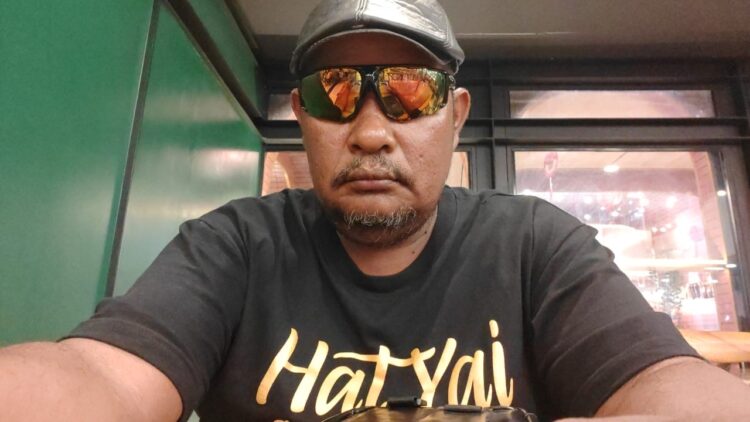 Keterangan Foto:Ketua LSM WGAB Yerry Basri Mak,SH,MH