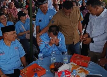 Marsombuh Sihol di Maligas Tongah,Tangis Haru Benny Gusman Sinaga Ditengah Dukungan Ribuan Masyarakat