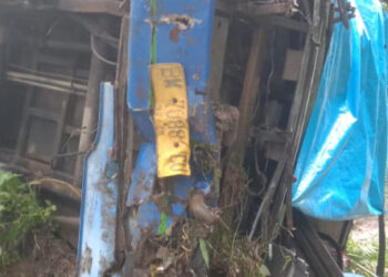 Ngelak Laga Kambing,Bus PT Gajah Asri Sentosa Masuk Jurang di Indragiri Riau