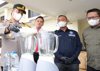 AKBP Yasir Ahmadi SIK,MH Kapolres Tapsel Gelar Musnahkan Narkotiba Jenis Ganja Dan Shabu – Shabu