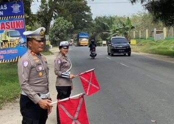 Kasat Lantas Polres Simalungun AKP Jonni Pimpin Langsung Patroli Tekan Angka Kecelakaan di Jalur Perdagangan-Batubara