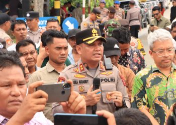 Polres Siak Sukses Amankan Aksi Unjuk Rasa Masyarakat dan Buruh Subkontraktor PT. PHR Minas Secara Humanis