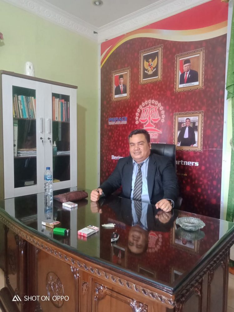 Keterangan Foto:Penasehat Hukum Beriman Panjaitan,SH.MH