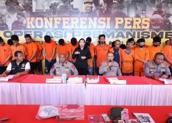Polda Riau Konferensi Pers Pengungkapan Kasus Premanisme dan Kejahatan Jalanan Hasil Operasi Pekat Lancang Kuning 2025