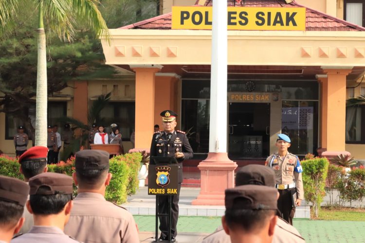 Foto: Kapolres Siak Pimpin Upacara Hari Lahir Pancasila. (Dok.SGN)