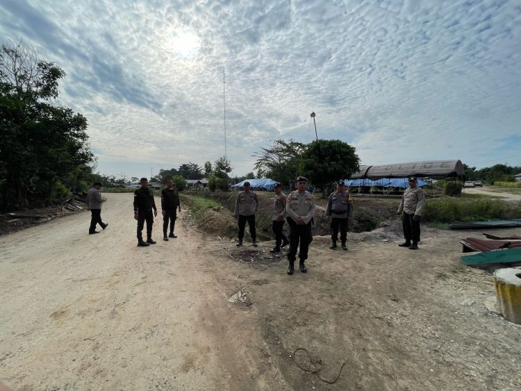 Foto: Polisi Patroli di PT SSL -Tumang (Dok.SGN)