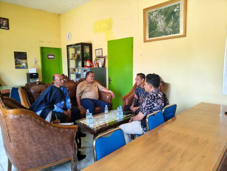 Kalapas Kelas IIB Padangsidimpuan, Mathrios Zulhidayat Hutasoit melakukan koordinasi dan kolaborasi dengan Dinas Pertanian Kota Padangsidimpuan. Foto: Dok SGN