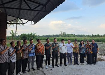 Singgah di RM Saung Alam Raya : Bupati Simalungun Apresiasi Wisata Sawah, Foto Selvi, dan Visi Ikon Kecamatan Tanah Jawa