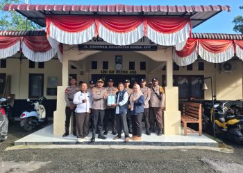Kapolsek Sungai Apit Iptu Budiman S Dalimunthe Mendapat Piagam Penghargaan Dari Lembaga Anti Narkotika Kabupaten Siak