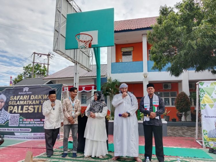 SMA Negeri 7 Banda Aceh berhasil menggalang donasi sebesar Rp 12.700.000 membantu Palestina melalui kegiatan Tabligh Akbar dan penggalangan donasi,Jumat, 08/08/2025