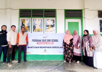 Lazismu Salurkan Bantuan Program “Save Our School” Untuk SD Muhammadiyah Sigli