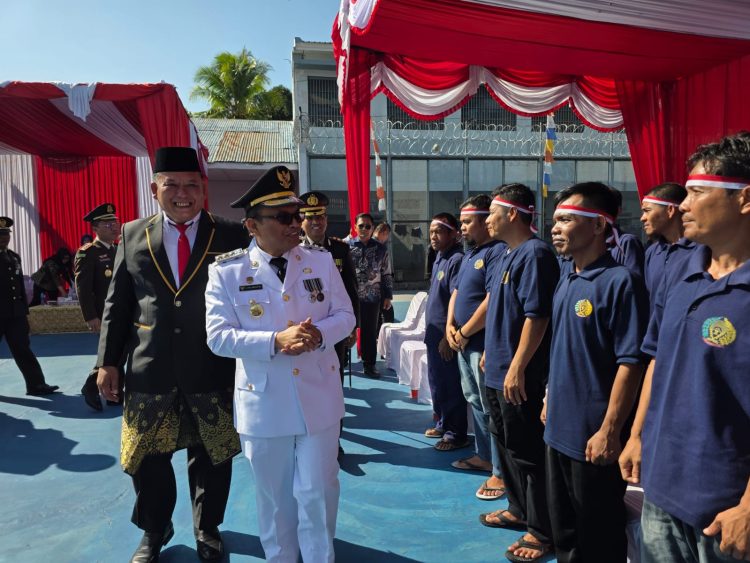 Dalam rangka memperingati HUT Kemerdekaan RI ke-80, sebanyak 607 WBP Lapas Kelas IIB Padangsidimpuan mendapatkan remisi. Foto: Dok. Lapas Padangsidimpuan.
