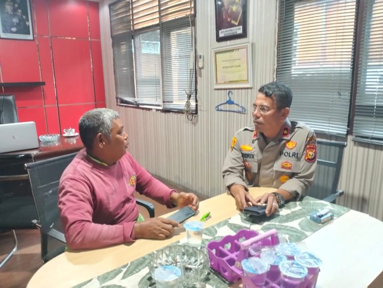Foto: Korban Lakalantas Tunggal Yang Viral Diberitakan Sebagai Korban Begal, Dan Polsek Tualang