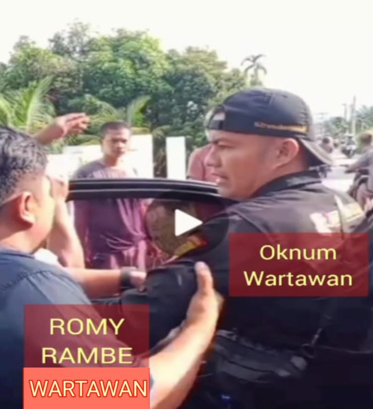 Foto perseteruan antara debt collector dari ACC Finance dengan sejumlah oknum wartawan di Labuhanbatu