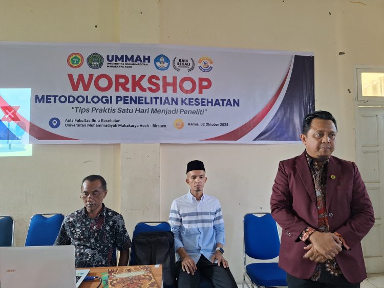 FIKES UMMAH & PPNI Bireuen Bersinergi Gelar Workshop untuk Mahasiswa dan Dosen bertajuk "Tips Praktis Satu Hari Menjadi Peneliti" Kamis (02/10/2025)