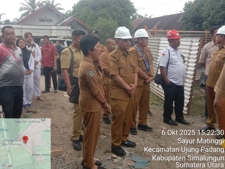 Bupati Simalungun H Anton Saragih tinjau pembangunan Puskesmas Sayur Matinggi.Senin (06/10/2025).