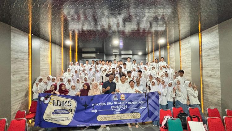OSIS SMAN 7 Banda Aceh menggelar Latihan Dasar Kepemimpinan Siswa (LDKS) Sabtu-Minggu, 8-9 Nopember 2025