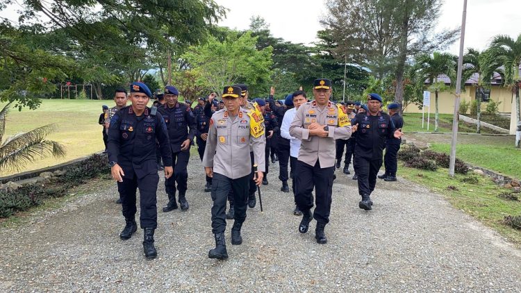 Kapolda Aceh Irjen Pol. Drs. Marzuki Ali Basyah, M.M. kunjungi Markas Batalyon A Pelopor Satbrimob Polda Aceh, Kamis (20/11/2025).