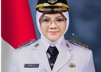 Bupati Siak Dr.Afni Z M.Si, Himbau Dua Kali Jum’at Sedekah Khusus Bantu Korban Bencana Sumatra