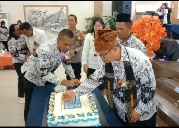 Sairul Amri Saragih: Keringat dan Pokok Pikiran di Balik Suksesnya HUT PGRI ke-80 di Simalungun