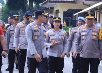 Kapolres Labuhanbatu Kunjungi Polsek Kualuh Hulu, Tekankan Disiplin dan Pelayanan Humanis