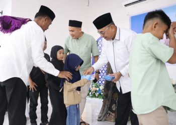 Polres Labuhanbatu Dalam Suasana Idul Fitri Sholat Bersama Masyarakat