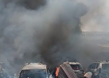 Kamis Mencekam di Kisaran, 19 Mobil dan 5 Motor Ludes Terbakar Dalam Gudang,Warga Sempat Histeris 