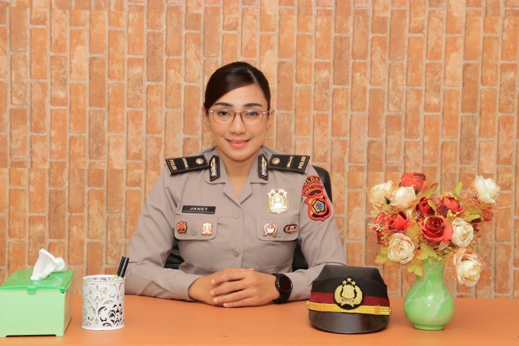 Kasi Humas Polresta Ambon, Janet Luhukay, menyampaikan langsung klarifikasi kepada wartawan, Sabtu (25/04/2026).