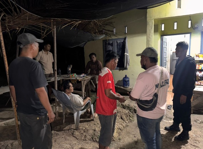 Petugas sedang lakukan operasi Gerebek Sarang Narkoba (GSN) Senin malam (20/04/2026).
