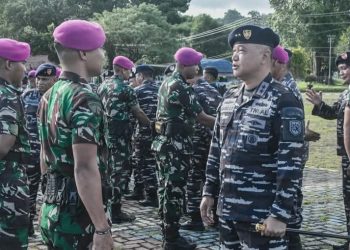 Dankodaeral IX Lepas Prajurit Eks Yonmarhanlan IX ke Yonif 12 Marinir Jayapura