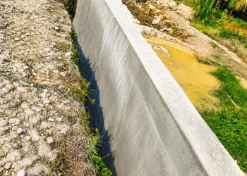 Proyek Siluman Mangkrak 2 Bulan di Nagori Huta Parik Simalungun, Petani Resah Irigasi Terganggu, Publik Pertanyakan Transparansi Anggaran