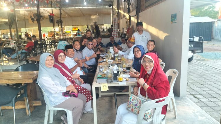 Foro bersama Majelis Pengurus Daerah (MPD) Ikatan Cendekiawan Muslim se-Indonesia (ICMI) Kota Banda Aceh saat rapat pengurus Panitia Pelaksana Musyawarah Wilayah (Muswil) ICMI Aceh 2026.