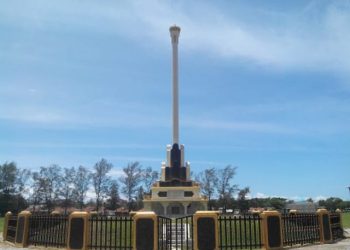 Hari Pendidikan, Seuramoe Heritage Ajak Generasi Muda “Healing Sambil Edukasi” di Tugu Kopelma Darussalam